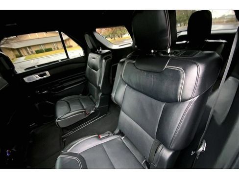 Used 2024 Ford Explorer ST w/ Equipment Group 401A image 28