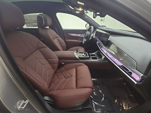 New 2026 BMW 740i xDrive AWD/4WD image 31