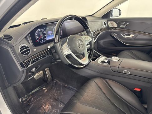 Used 2020 Mercedes-Benz S 560 4MATIC Sedan image 34
