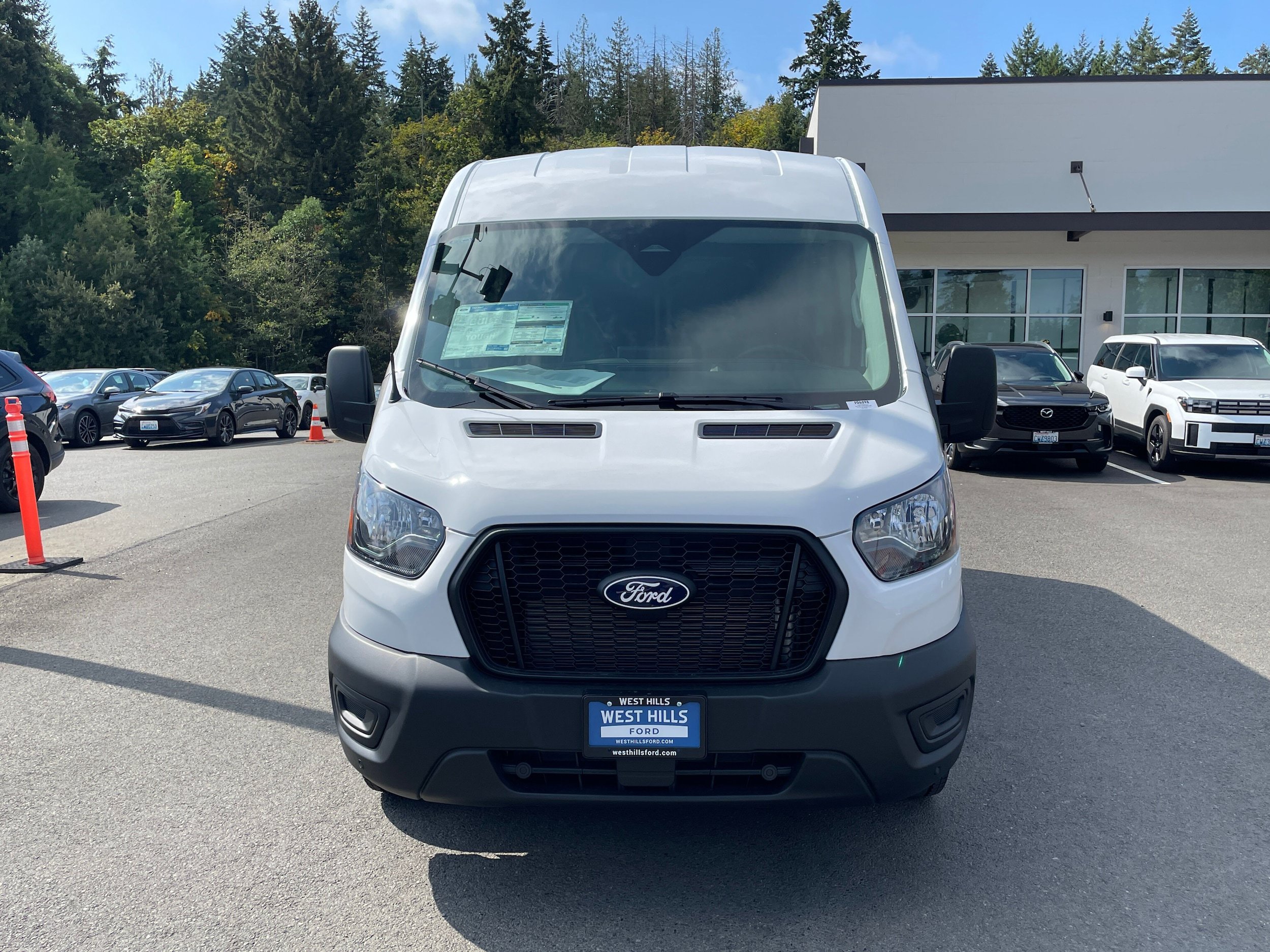 New 2026 Ford Transit 250 148 Medium Roof RWD image 15