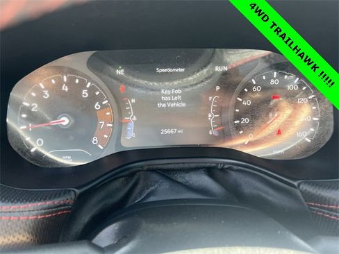 Used 2024 Jeep Compass Trailhawk image 19