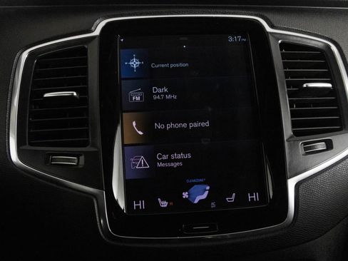 Used 2021 Volvo XC90 T6 Momentum w/ Protection Package image 22