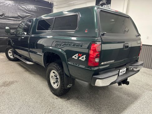 Used 2006 Chevrolet Silverado 3500 LS image 4