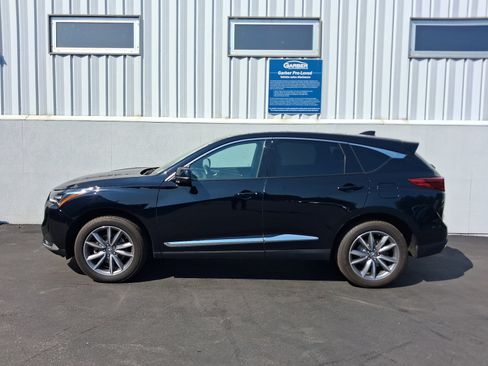 Used 2024 Acura RDX SH-AWD w/ Technology Package image 2