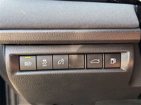 Certified 2025 Toyota Camry LE image 18