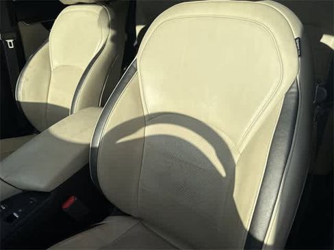 Certified 2022 INFINITI QX50 Luxe image 11