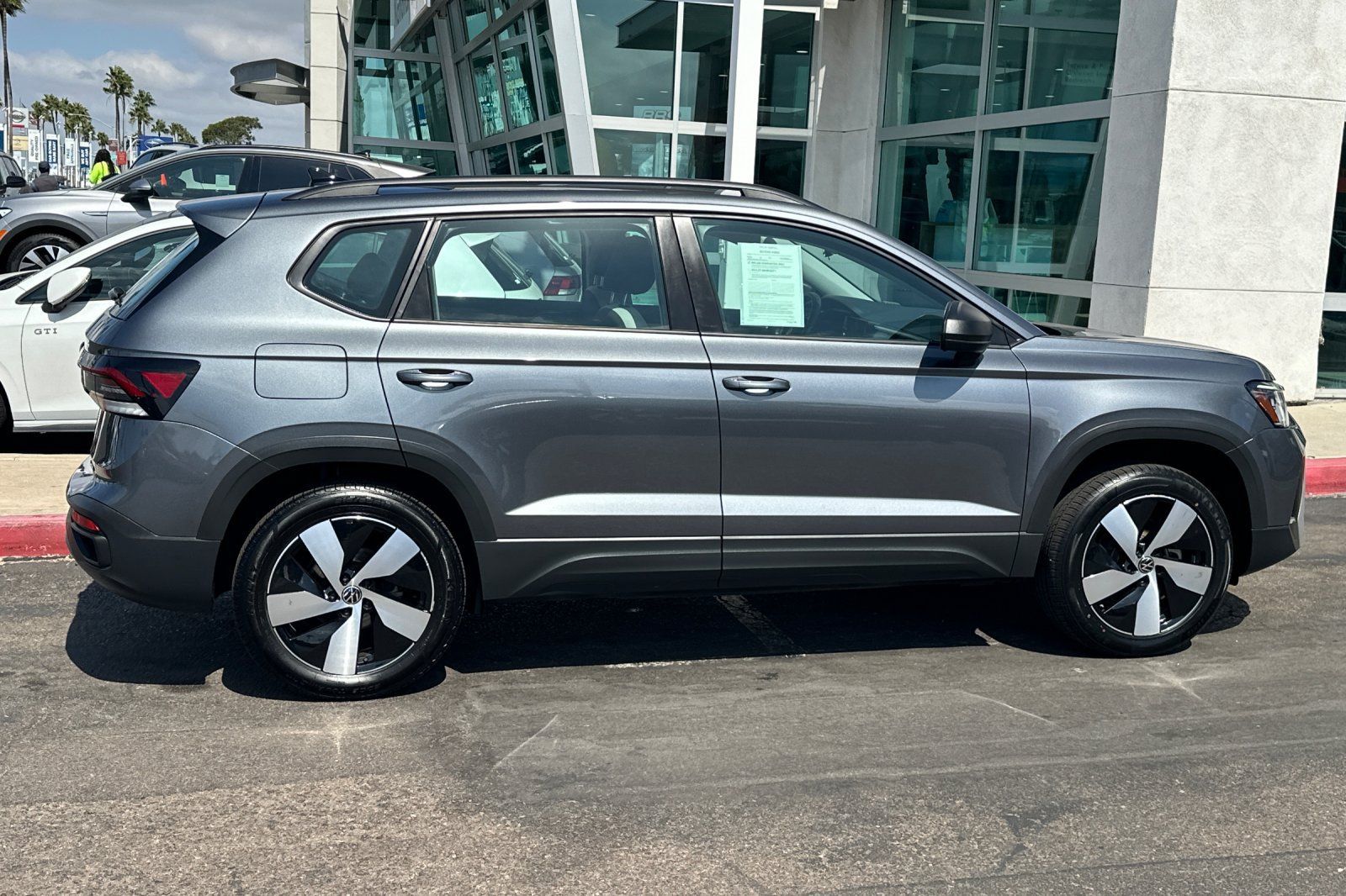 Used 2025 Volkswagen Taos S AWD/4WD image 3