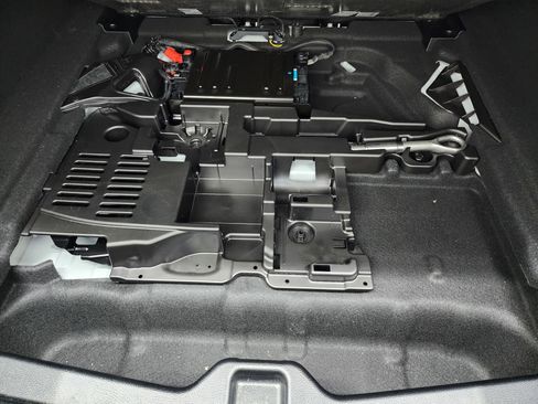 Used 2025 Mercedes-Benz CLA 250 4MATIC image 28