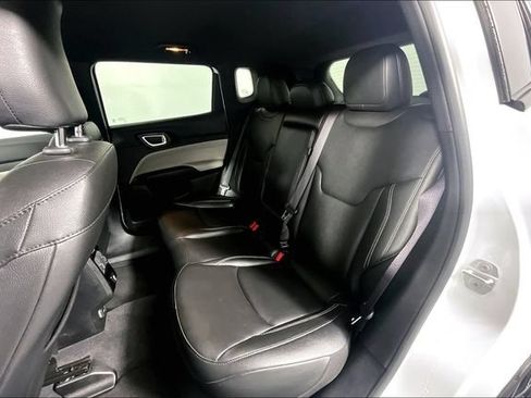 Used 2025 Jeep Compass Limited AWD/4WD image 26