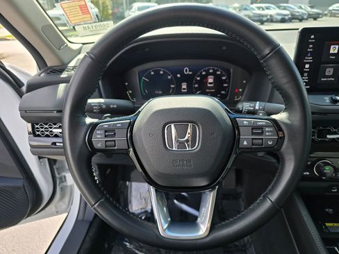 Certified 2023 Honda Accord Touring image 21