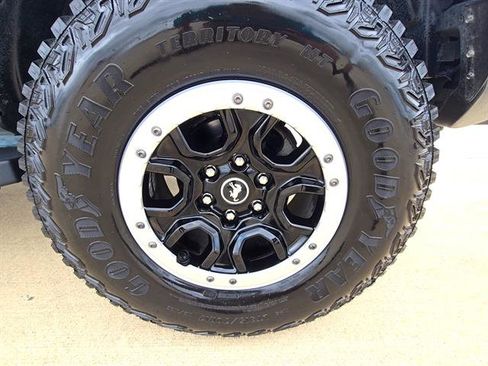 Used 2022 Ford Bronco Outer Banks w/ Sasquatch Package AWD/4WD image 28