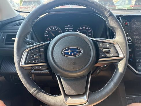Used 2026 Subaru Ascent Premium AWD/4WD image 2