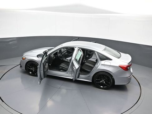 Used 2023 Honda Civic Sport image 43