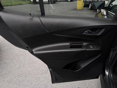 Used 2020 Chevrolet Equinox LT FWD image 49