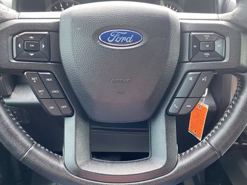 Used 2019 Ford F150 XLT w/ Equipment Group 302A Luxury AWD/4WD image 28