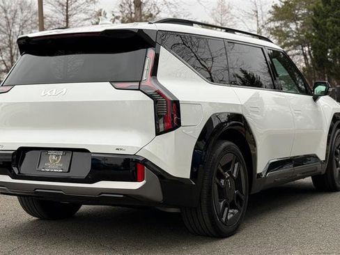 Used 2024 Kia EV9 GT-Line image 5