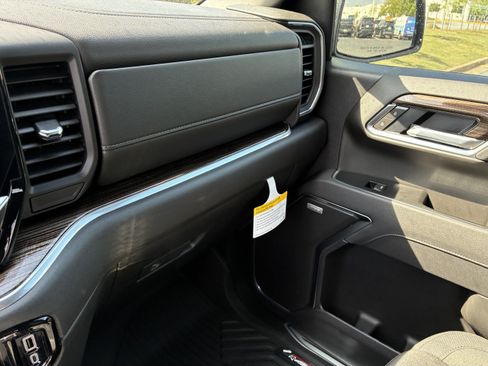 New 2026 Chevrolet Silverado 1500 RST w/ True North Edition Plus AWD/4WD image 36