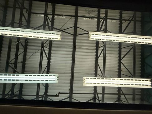 Used 2016 Lincoln MKZ w/ Equipment Group 300A Reserve image 35