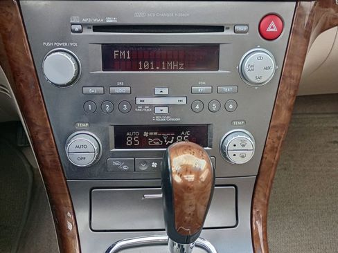 Used 2008 Subaru Outback 3.0R L.L. Bean image 13