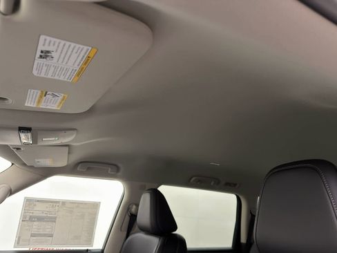 New 2026 Nissan Armada SV image 15