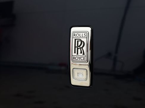 New 2026 Rolls-Royce Spectre image 46