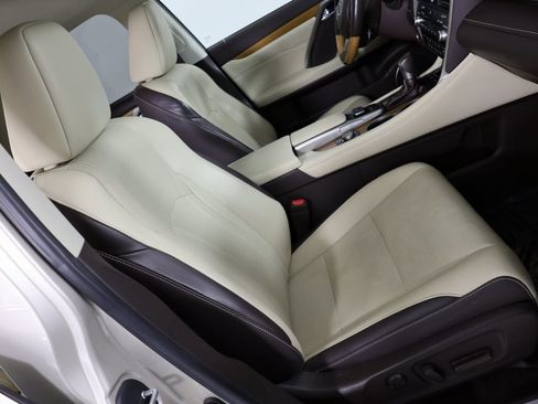 Used 2019 Lexus RX 450h AWD image 41