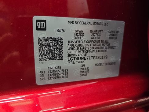 New 2026 GMC Sierra 2500 SLT w/ SLT Premium Package AWD/4WD image 34