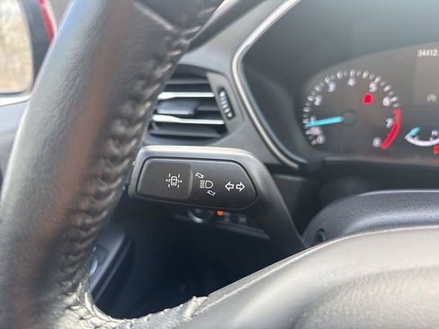 Used 2020 Ford Escape SEL image 19