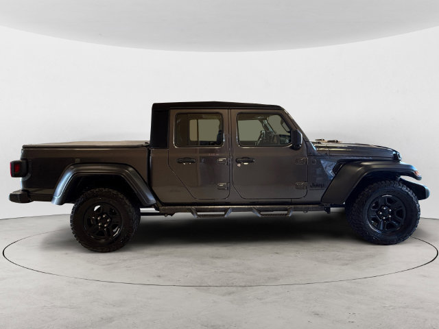 Used 2025 Jeep Gladiator Sport AWD/4WD image 7