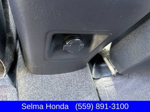 Used 2016 Toyota RAV4 Limited AWD/4WD image 9
