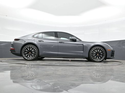 New 2026 Porsche Panamera 4 E-Hybrid AWD/4WD image 39