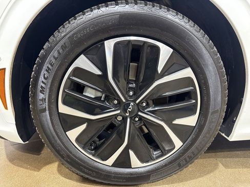 Used 2022 Kia EV6 GT-Line w/ GT-Line Suede Seat Package image 54