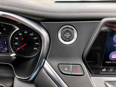 Used 2020 Chevrolet Blazer LT FWD image 23