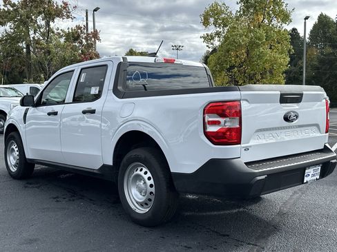 New 2025 Ford Maverick XL image 25