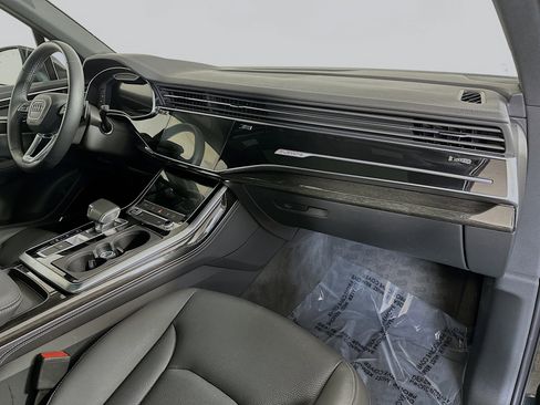 Used 2025 Audi Q7 2.0T Premium Plus w/ Premium Plus Package image 30