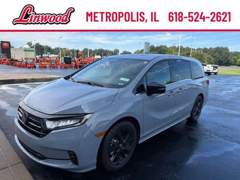 Used 2024 Honda Odyssey Sport image 1
