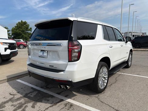 Used 2024 Chevrolet Tahoe Premier AWD/4WD image 3