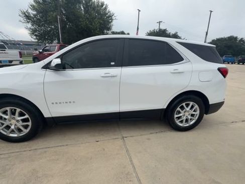 Used 2022 Chevrolet Equinox LT FWD image 5