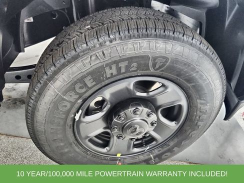 New 2026 RAM 2500 Tradesman AWD/4WD image 31