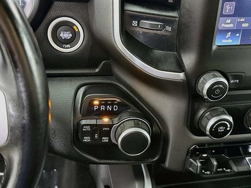 Used 2022 RAM 1500 Big Horn AWD/4WD image 10