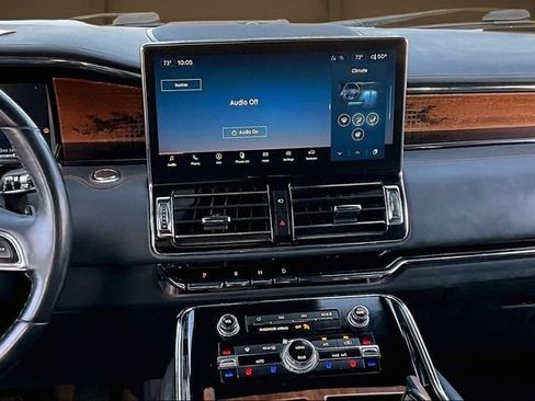 Used 2022 Lincoln Navigator Black Label image 6