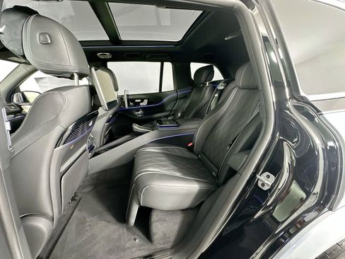 New 2026 Mercedes-Benz Maybach GLS 600 4MATIC image 26