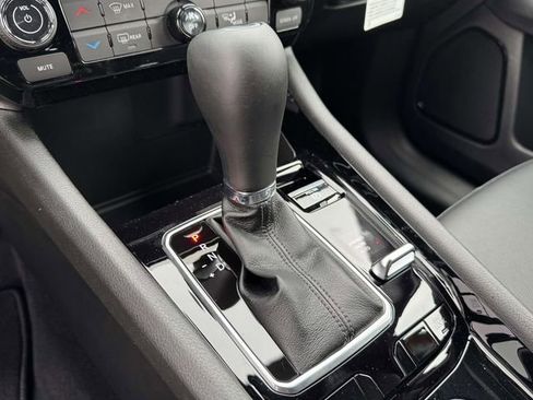 New 2026 Jeep Compass Latitude image 6