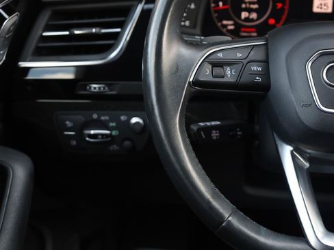Used 2018 Audi Q7 3.0T Prestige AWD/4WD image 38