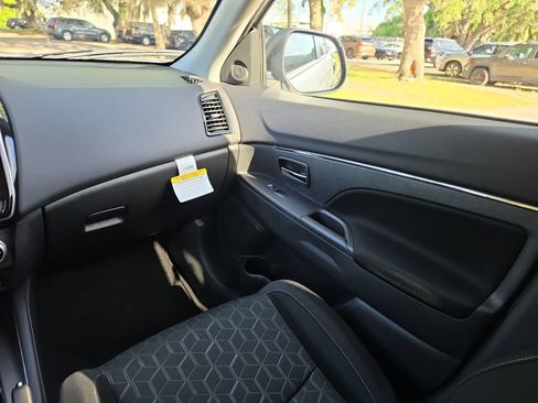 New 2026 Mitsubishi Outlander Sport ES AWD/4WD image 8