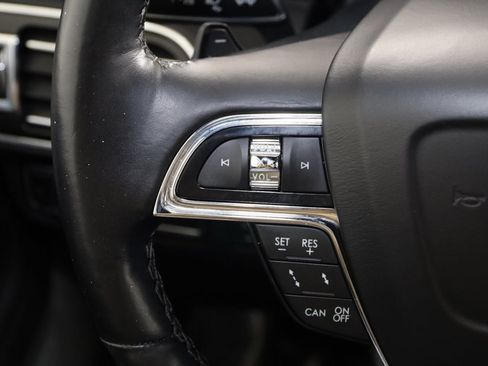 Used 2021 Lincoln Navigator Reserve w/ Luxury Package AWD/4WD image 41