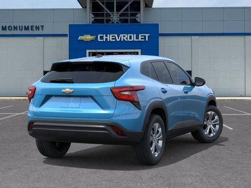 New 2026 Chevrolet Trax LS FWD image 4