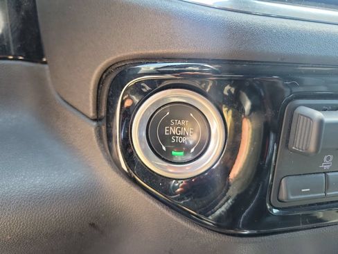 Used 2023 Chevrolet Silverado 1500 LTZ w/ Technology Package AWD/4WD image 29