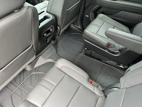New 2026 Chevrolet Suburban RST w/ Advanced Technology Package AWD/4WD image 12