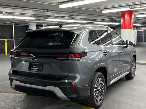 New 2026 Volkswagen Tiguan S image 6